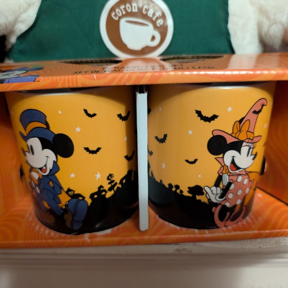 NIB - Disney Mickey & Minnie Mouse Halloween 14oz Ceramic Mug Set